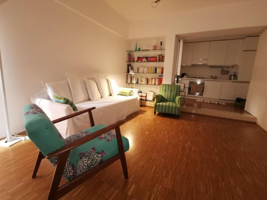 New Cosy Apartment Near To Petruzzelli Theatre Bari Exteriér fotografie